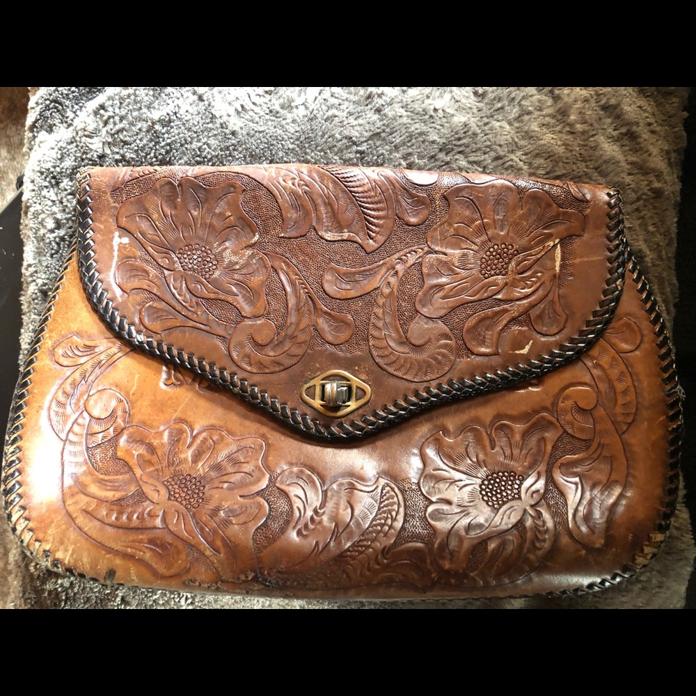 Vintage brown leather detailed purse
